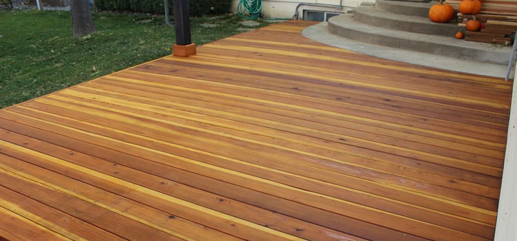 Smooth Redwood Decking in Topanga, CA